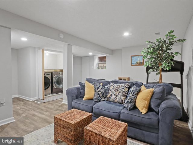 6558 GILDAR ST, Alexandria, VA 22310