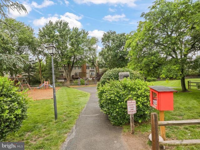 6558 GILDAR ST, Alexandria, VA 22310