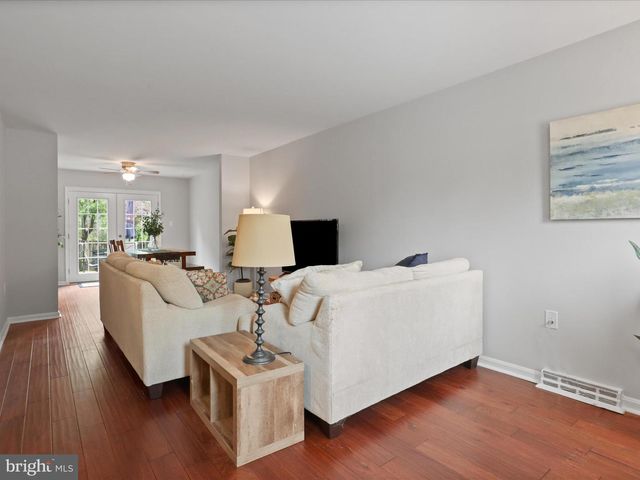 6558 GILDAR ST, Alexandria, VA 22310