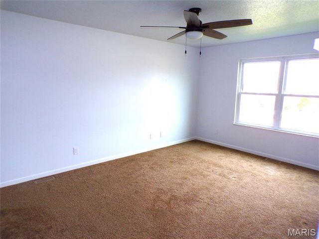 1455 Bridlespur Drive, Wentzville, MO 63385