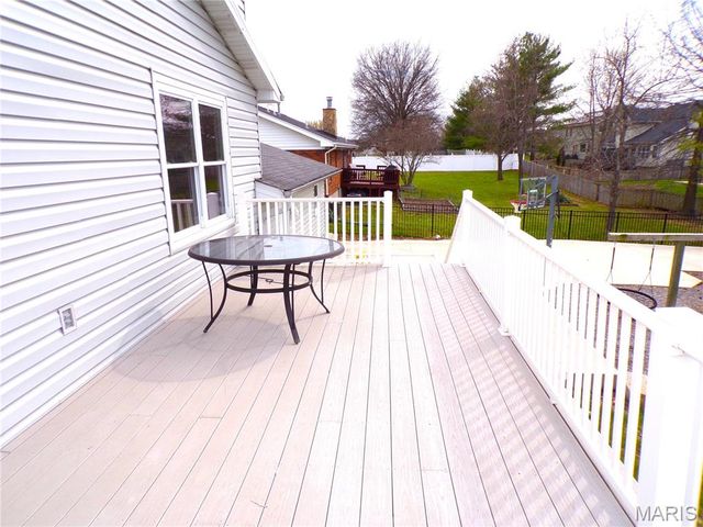 1455 Bridlespur Drive, Wentzville, MO 63385