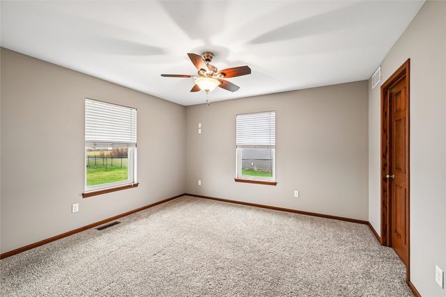 807 Juniper Drive, Independence, IA 50644