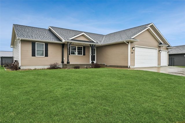 807 Juniper Drive, Independence, IA 50644