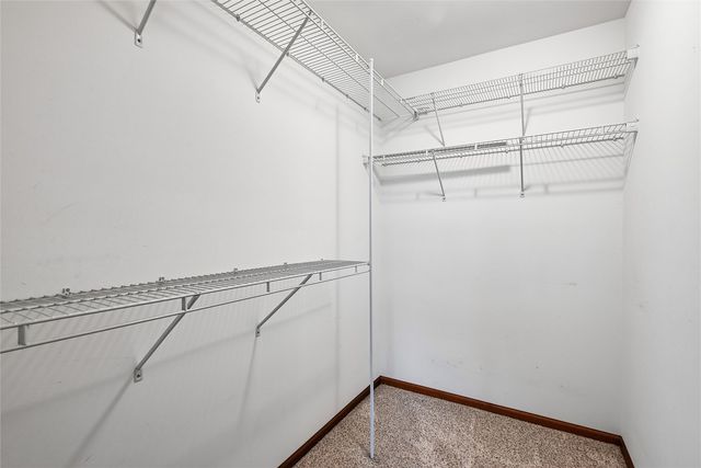 807 Juniper Drive, Independence, IA 50644