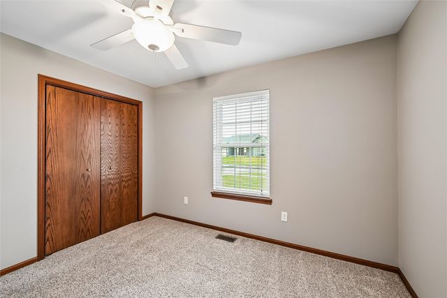 807 Juniper Drive, Independence, IA 50644