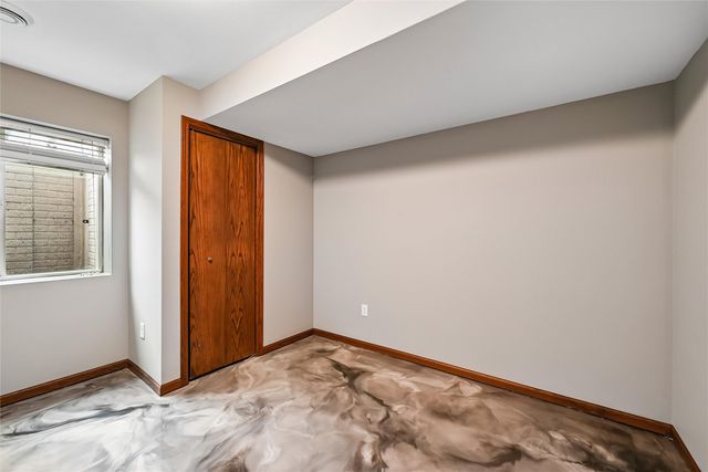 807 Juniper Drive, Independence, IA 50644