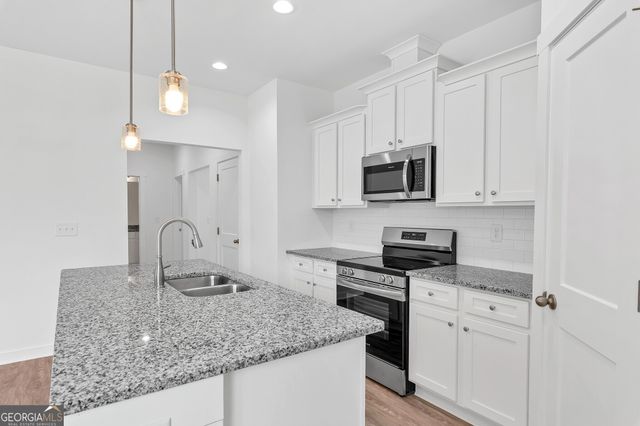 104 Breakwater Way, Perry, GA 31069