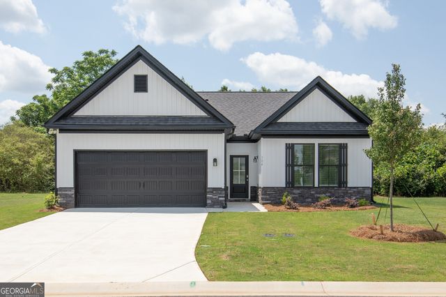 104 Breakwater Way, Perry, GA 31069