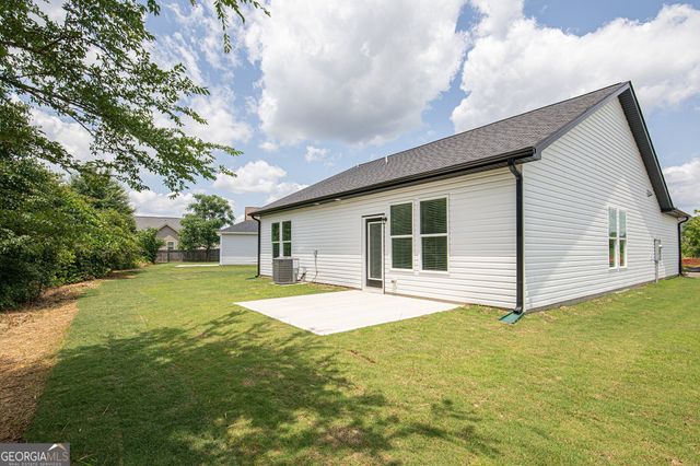 104 Breakwater Way, Perry, GA 31069