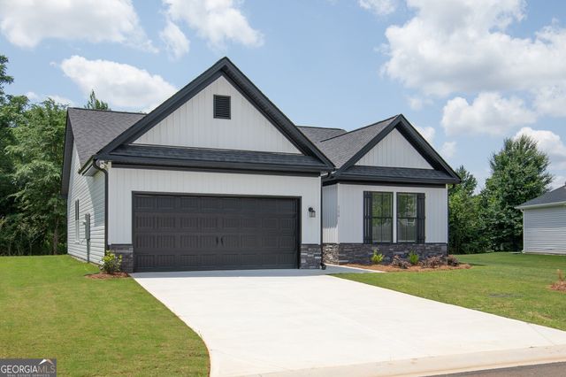 104 Breakwater Way, Perry, GA 31069