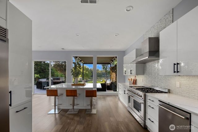 3112 S 337th Street, Federal Way, WA 98001