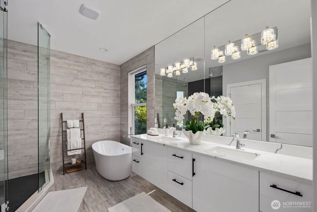 3112 S 337th Street, Federal Way, WA 98001