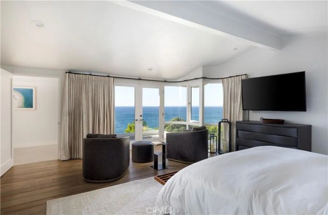 52 N Portola, Laguna Beach, CA 92651
