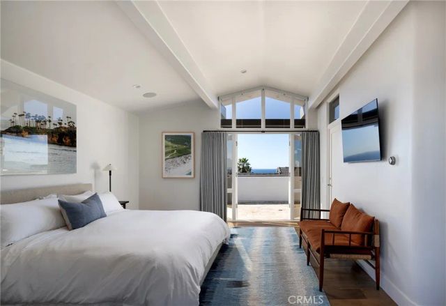 52 N Portola, Laguna Beach, CA 92651