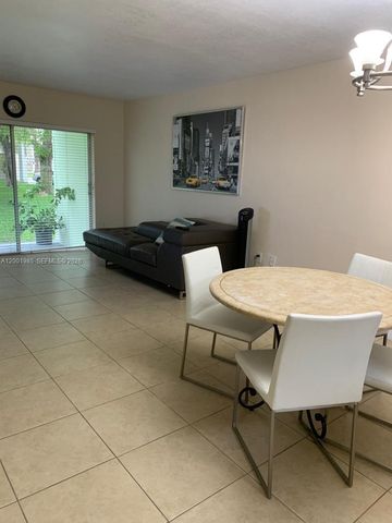 7530 SW 82nd St G102, Miami, FL 33143