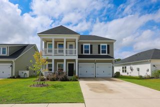2035 Felicity Pl., Myrtle Beach, SC 29588