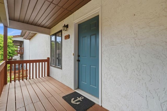 1504 Paradise Landing Road 4, Kimberling City, MO 65686