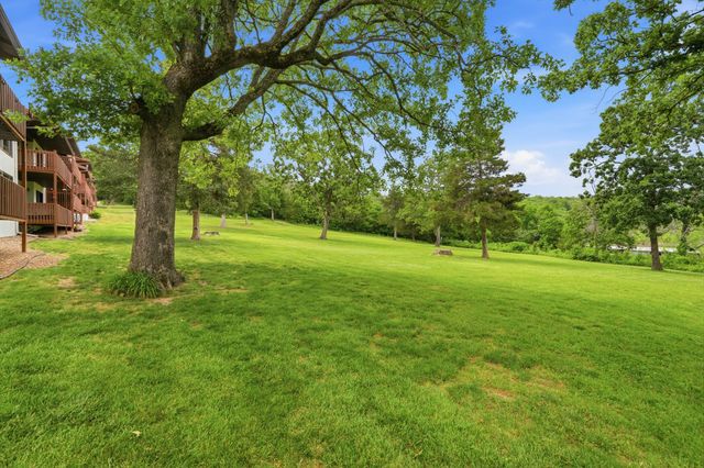 1504 Paradise Landing Road 4, Kimberling City, MO 65686