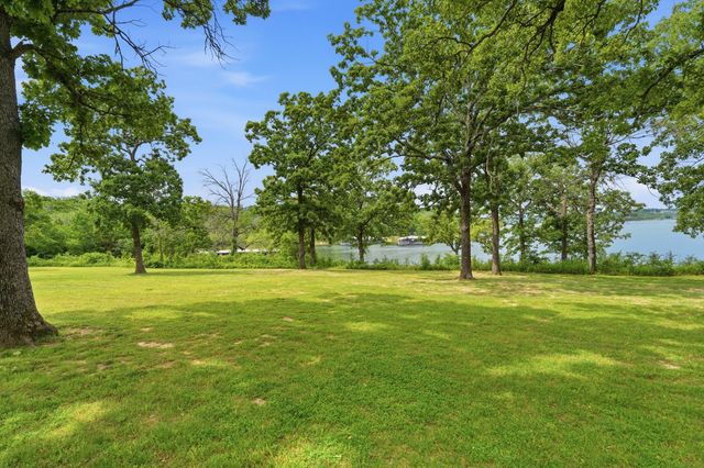 1504 Paradise Landing Road 4, Kimberling City, MO 65686