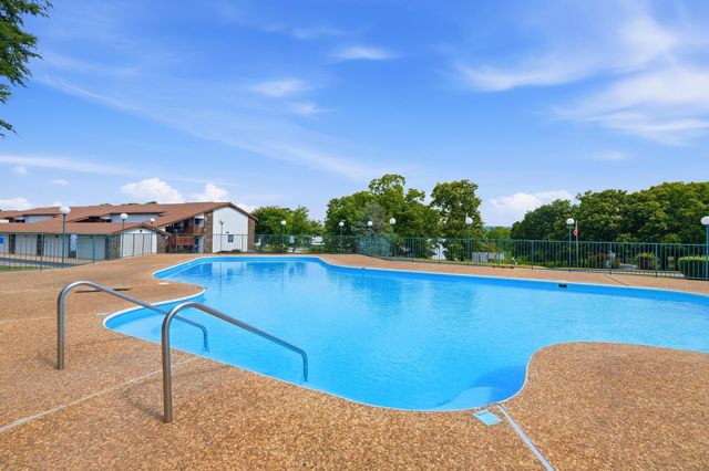 1504 Paradise Landing Road 4, Kimberling City, MO 65686