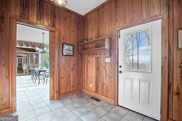 2218 Cross Plains Hulett Road, Carrollton, GA 30116