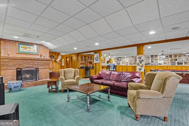 2218 Cross Plains Hulett Road, Carrollton, GA 30116