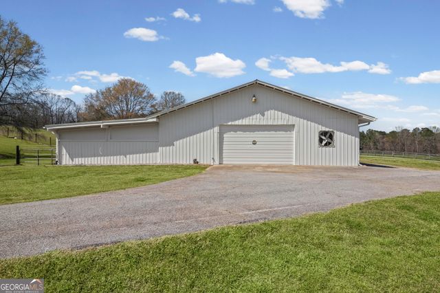 2218 Cross Plains Hulett Road, Carrollton, GA 30116