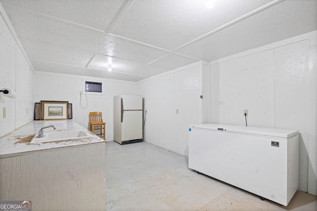 2218 Cross Plains Hulett Road, Carrollton, GA 30116