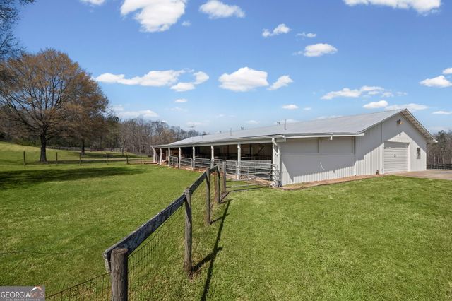 2218 Cross Plains Hulett Road, Carrollton, GA 30116