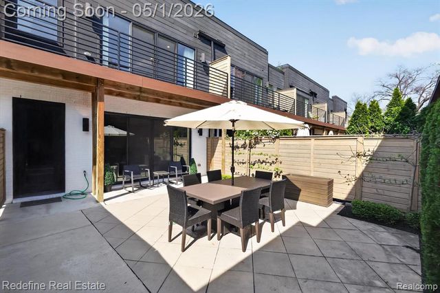 722 E Parent Avenue, Royal Oak, MI 48067
