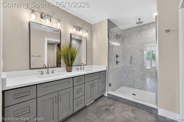 722 E Parent Avenue, Royal Oak, MI 48067