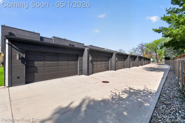 722 E Parent Avenue, Royal Oak, MI 48067