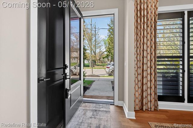 722 E Parent Avenue, Royal Oak, MI 48067
