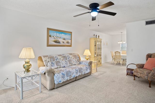 2929 SE Ocean Boulevard 134-3, Stuart, FL 34996