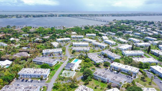 2929 SE Ocean Boulevard 134-3, Stuart, FL 34996