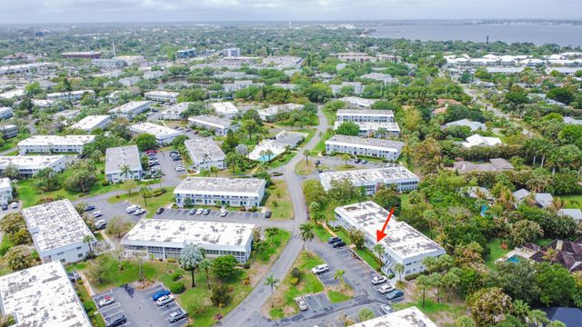 2929 SE Ocean Boulevard 134-3, Stuart, FL 34996