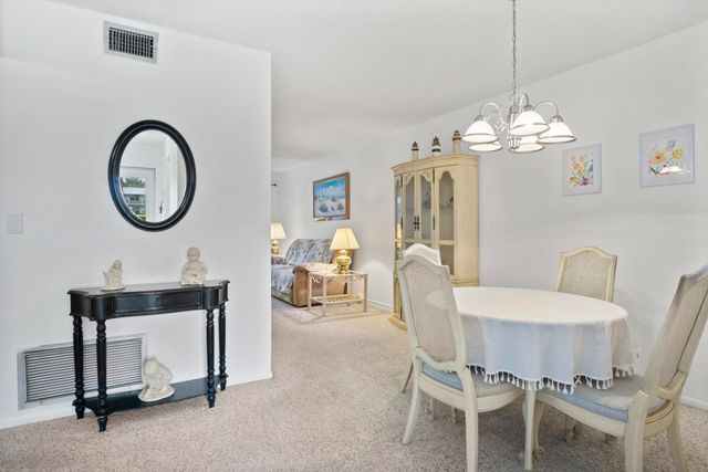 2929 SE Ocean Boulevard 134-3, Stuart, FL 34996