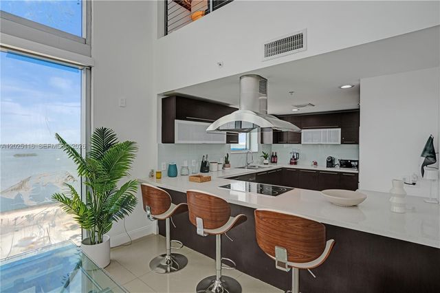7930 E Dr 1808 1808, North Bay Village, FL 33141