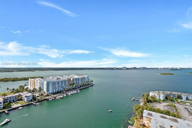 7930 E Dr 1808 1808, North Bay Village, FL 33141