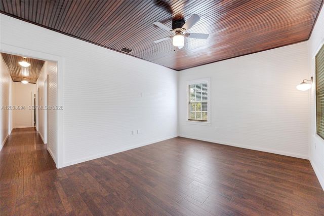 3826 Oak Ave 3826, Miami, FL 33133