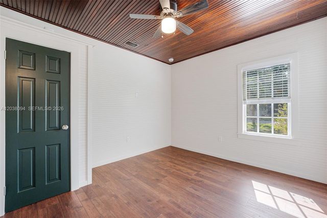 3826 Oak Ave 3826, Miami, FL 33133