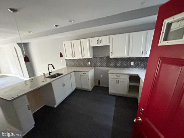 2736 MURA ST, Baltimore, MD 21213
