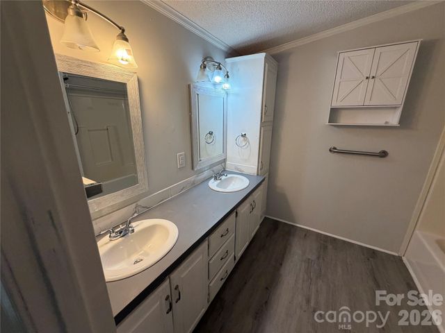 4222 Brookwood Place, Lenoir, NC 28645
