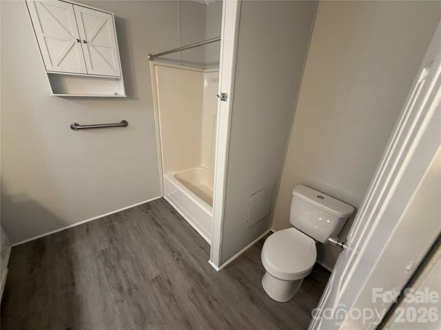 4222 Brookwood Place, Lenoir, NC 28645