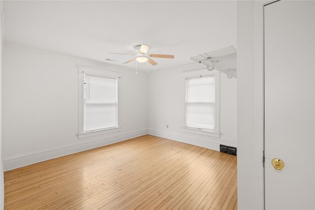 930 18th Street, Des Moines, IA 50314