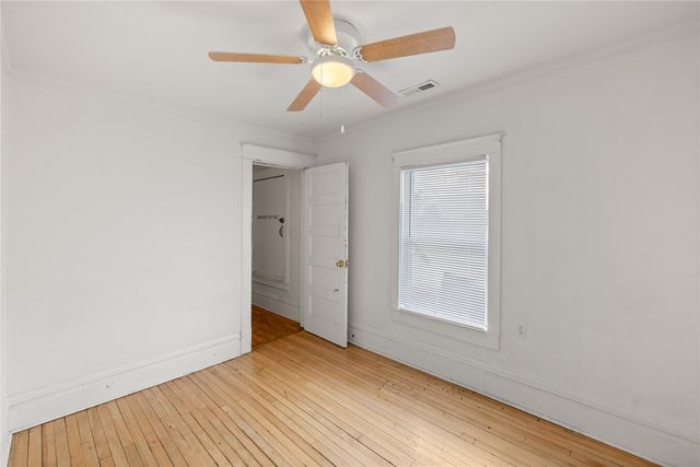 930 18th Street, Des Moines, IA 50314