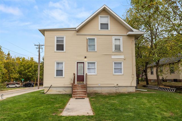 930 18th Street, Des Moines, IA 50314