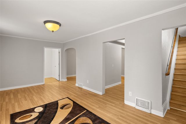 930 18th Street, Des Moines, IA 50314