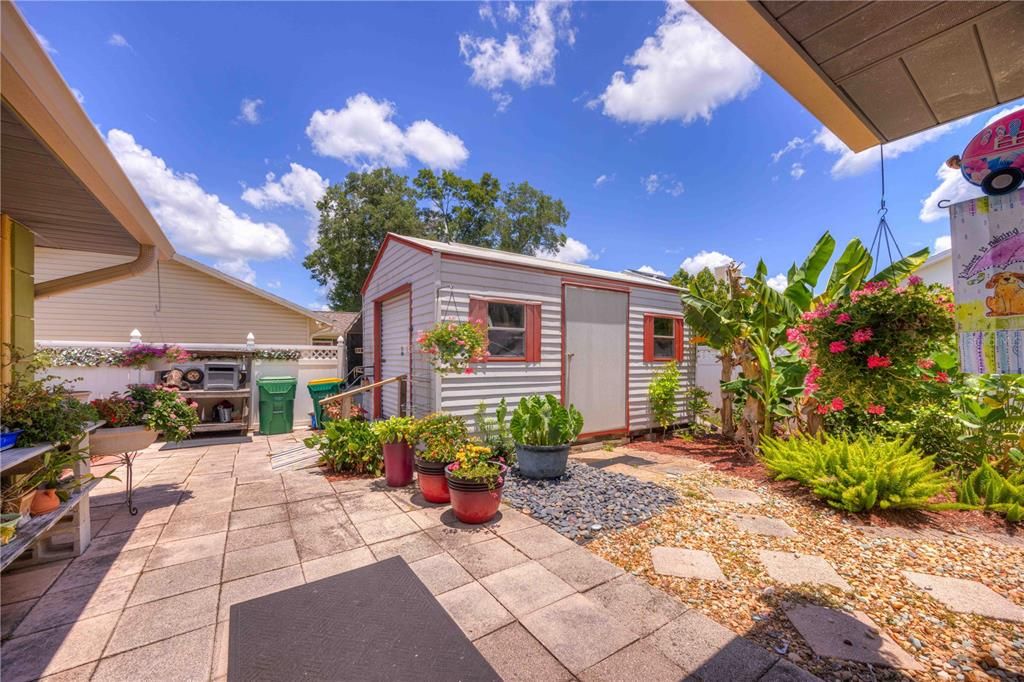 Image 19 of property listing at 1131 LEMONWOOD AVENUE, Deland, FL 32724