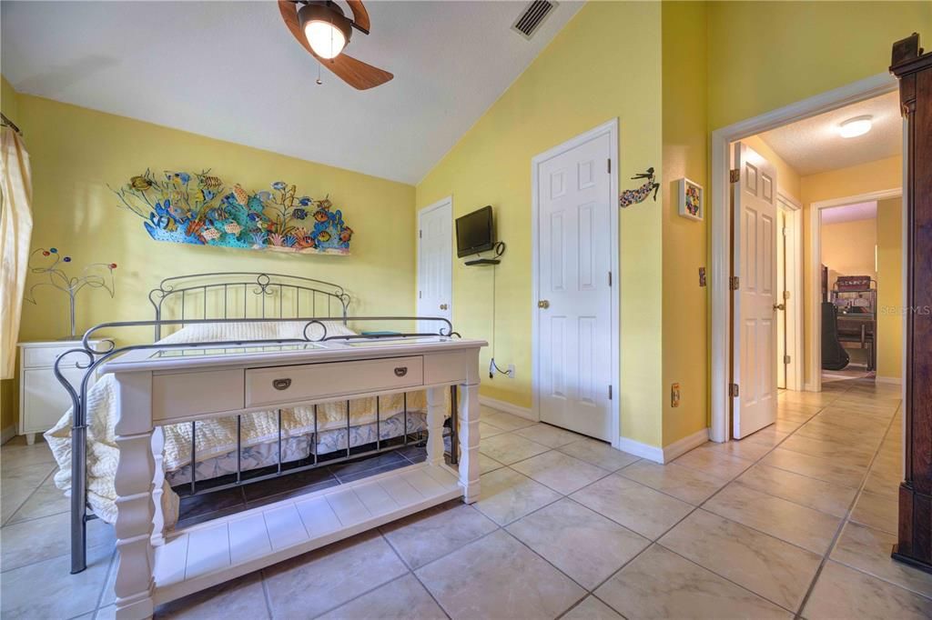 Image 34 of property listing at 1131 LEMONWOOD AVENUE, Deland, FL 32724